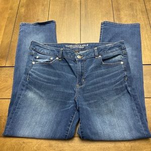 American Eagle Women's Straight Jeans Size 16